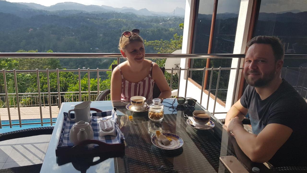 Lotus Villa Kandy Peradeniya Luaran gambar